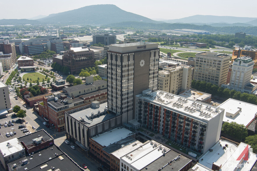 736 Market St, Chattanooga, TN en alquiler - Foto del edificio - Imagen 1 de 13