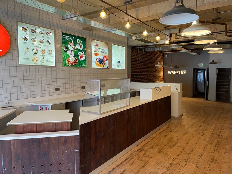 25 High St, Salisbury en venta - Foto del edificio - Imagen 3 de 6