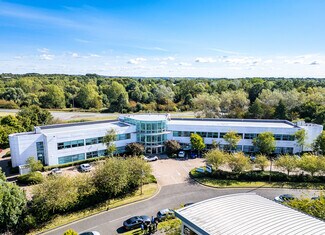 Más detalles de Harrison Clos, Milton Keynes - Oficina en alquiler