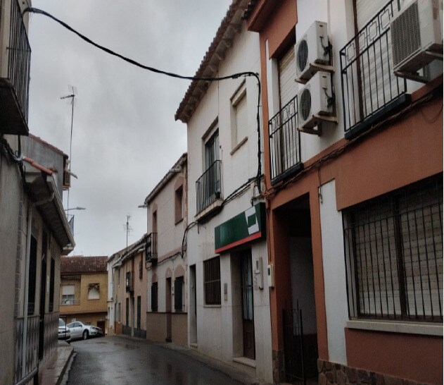 Calle Constitución, Hinojosas de Calatrava, Ciudad Real en venta Foto del edificio- Imagen 1 de 3