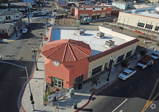 Foothill Blvd, Oakland, CA - VISTA AÉREA  vista de mapa - Image1