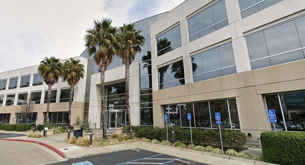 6000 Shoreline Ct, South San Francisco, CA en alquiler - Foto del edificio - Imagen 3 de 4