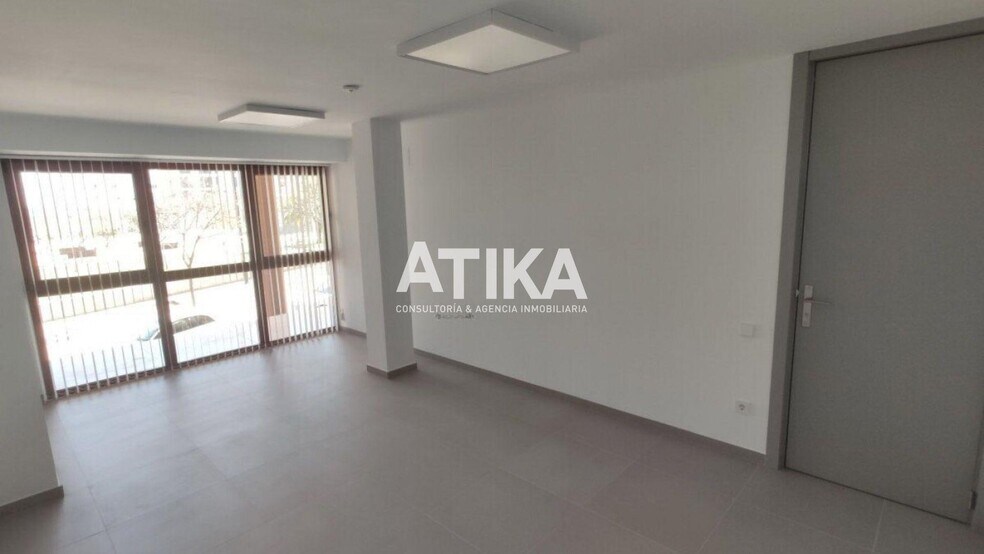Oficina en Ontinyent, Valencia en alquiler - Foto del interior - Imagen 3 de 7