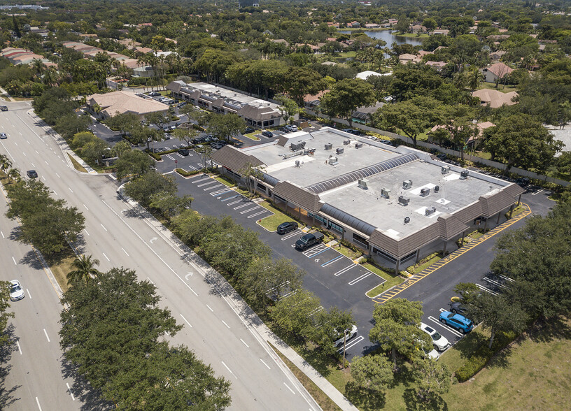 10462 W Atlantic Blvd, Coral Springs, FL en alquiler - Foto del edificio - Imagen 3 de 18