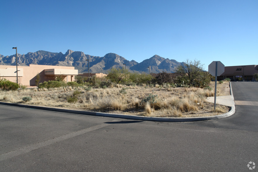 500 E Tangerine Rd, Tucson, AZ en alquiler - Foto del edificio - Imagen 1 de 2