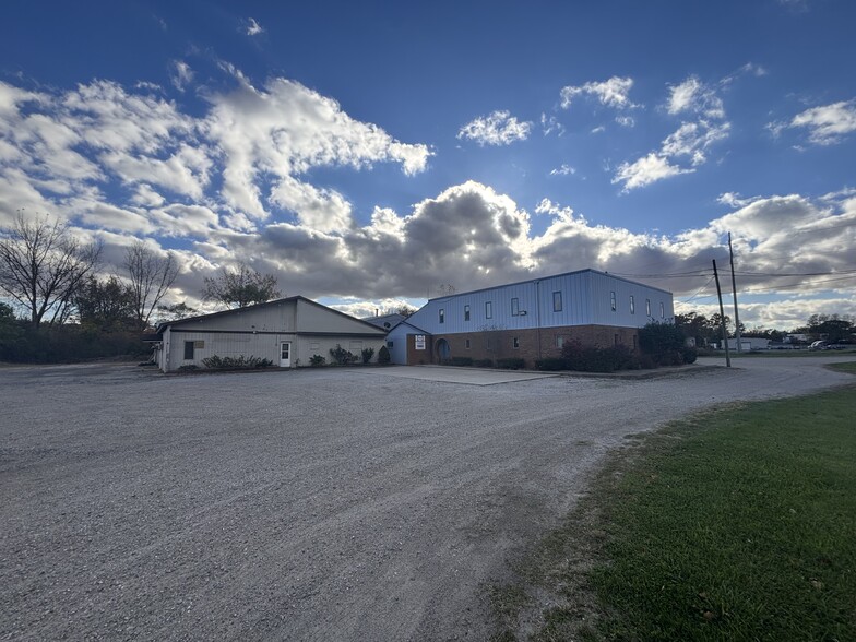 23186 Ireland Rd, South Bend, IN en alquiler - Foto del edificio - Imagen 1 de 15