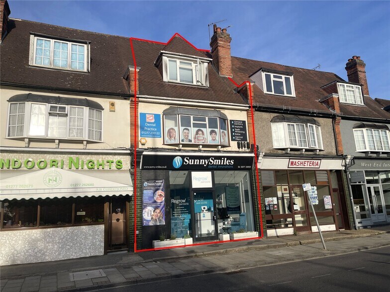 27 Hutton Rd, Brentwood en venta - Foto del edificio - Imagen 2 de 5