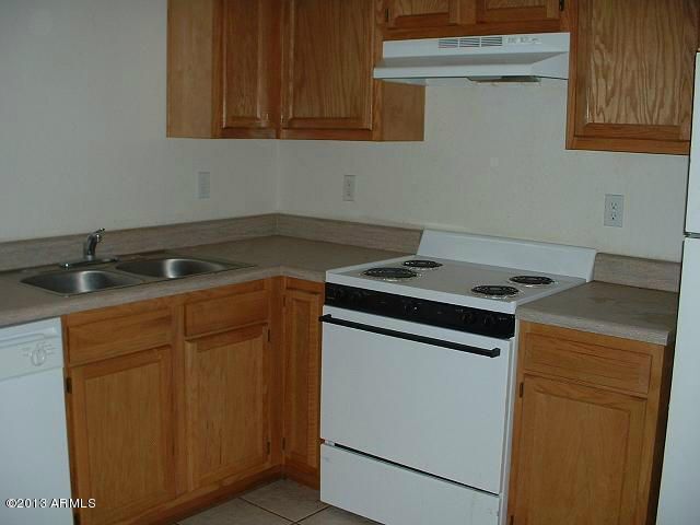 8251 W Mystery Dr, Arizona City, AZ en venta - Foto del interior - Imagen 2 de 8