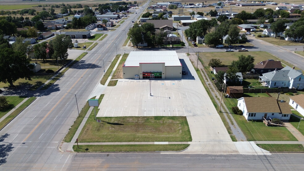 312 W Carthage St, Meade, KS en alquiler - Foto principal - Imagen 1 de 2