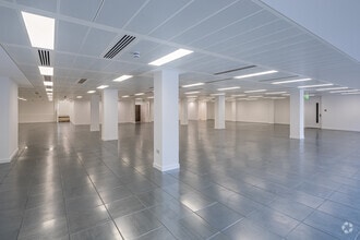 12-18 Grosvenor Gdns, London en alquiler Foto del interior- Imagen 2 de 6