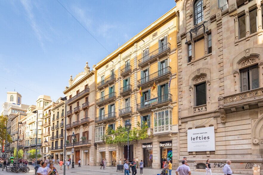 Oficina en Barcelona, Barcelona en alquiler - Foto del edificio - Imagen 2 de 2