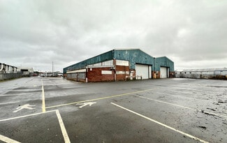 Más detalles de 303 Ninian Rd, Airdrie - Nave en venta