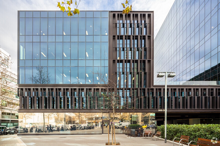 Carrer de la Llacuna, 63-73, Barcelona, Barcelona en alquiler - Foto del edificio - Imagen 2 de 3