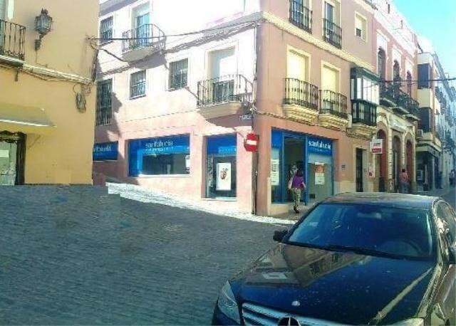 Local en Morón de la Frontera, Sevilla en venta - Foto principal - Imagen 1 de 1