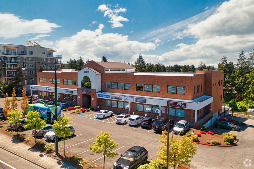 3560-3562 Bridgeport Way, University Place, WA en alquiler - Foto del edificio - Imagen 2 de 13