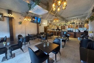 Más detalles de 112-132 Brent St, London - Local en venta