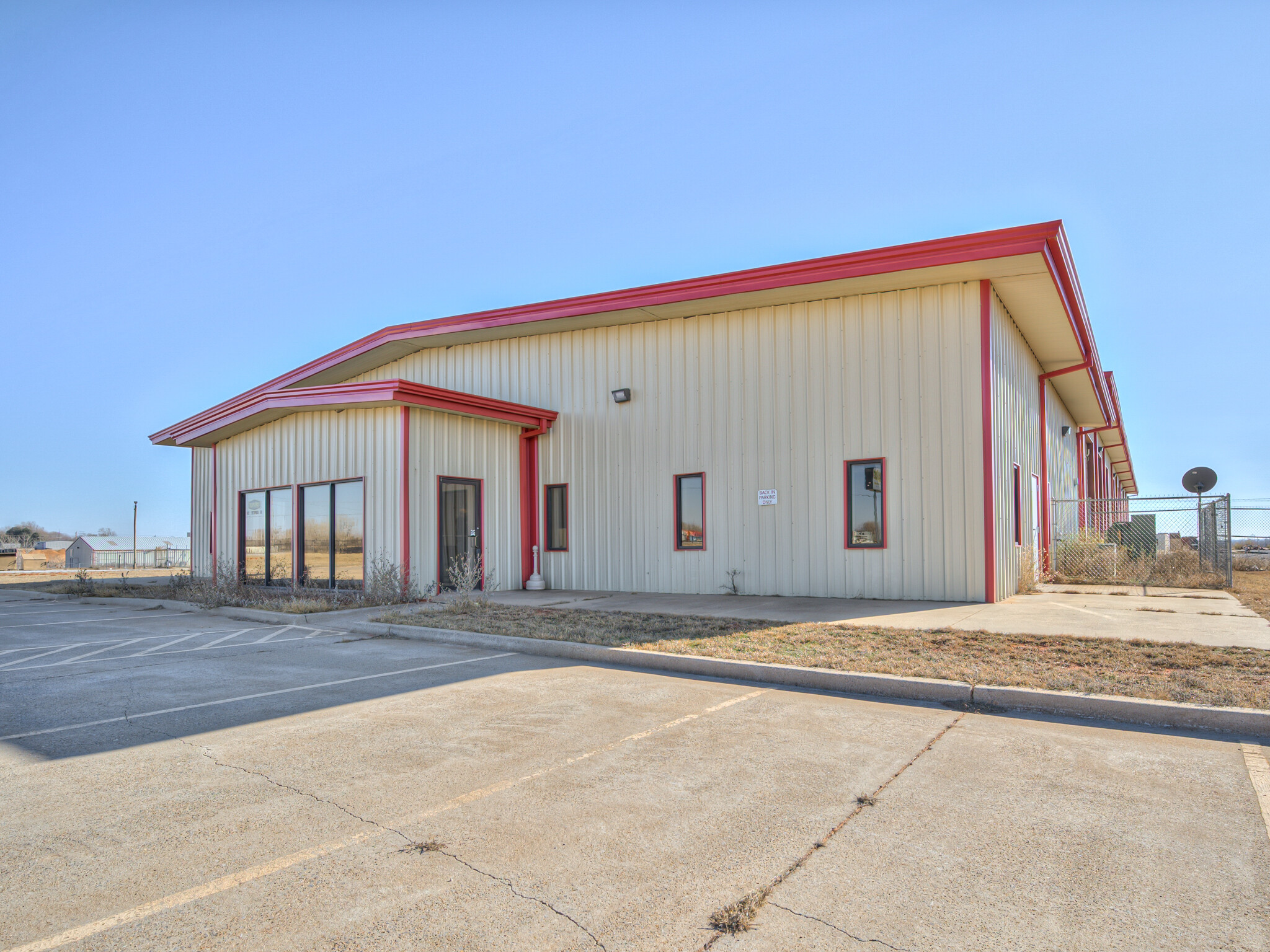 1602 Enterprise Rd, Elk City, OK en venta Foto del edificio- Imagen 1 de 52