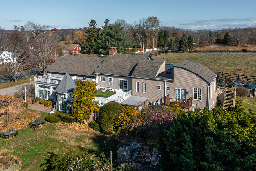 4258 Route 44, Millbrook, NY en venta - Foto del edificio - Imagen 3 de 36