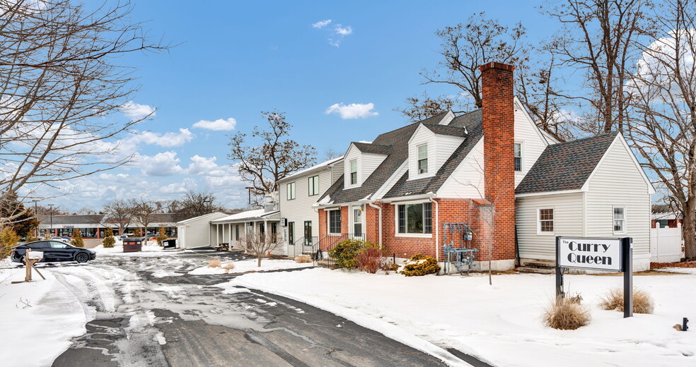 93 Elm St, Old Saybrook, CT en venta - Foto del edificio - Imagen 1 de 53