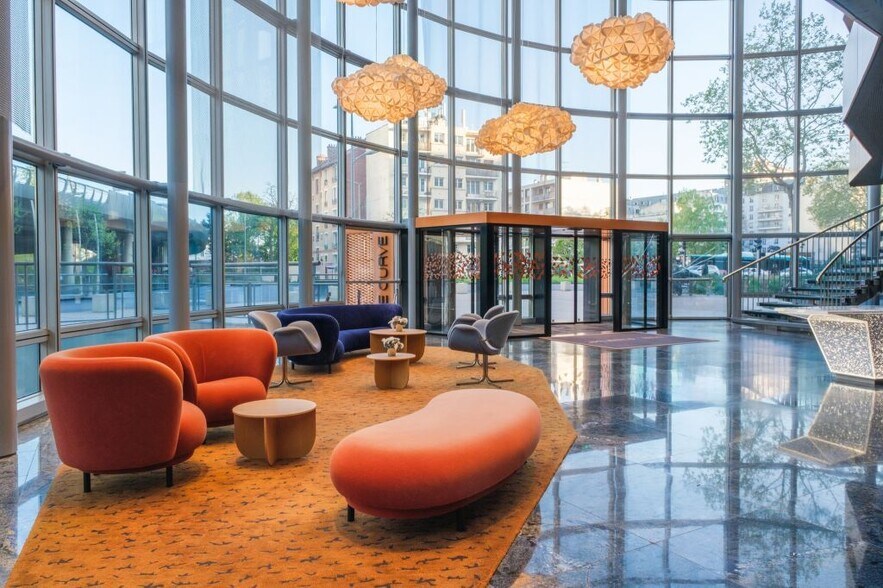 48-50 Avenue Du Général De Gaulle, Puteaux en alquiler - Foto del edificio - Imagen 2 de 10