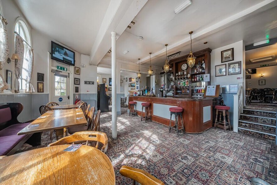 2 High St, Otford en alquiler - Foto del edificio - Imagen 3 de 23