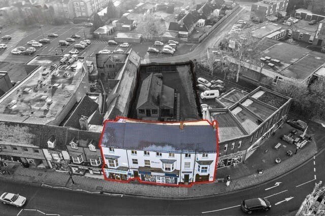 2-10 The Square, Kenilworth en venta - Foto del edificio - Imagen 1 de 26