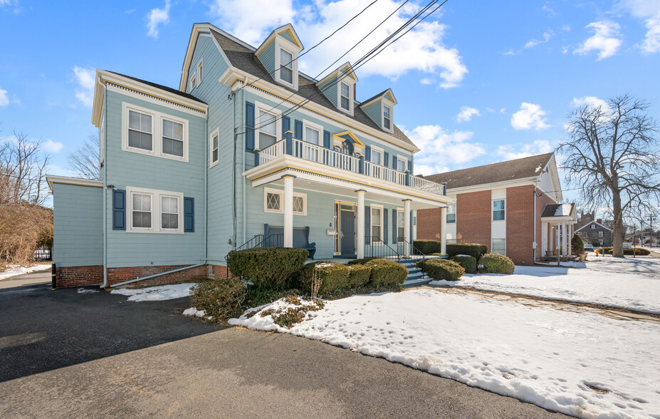 2268 Main St, Stratford, CT en venta - Foto del edificio - Imagen 3 de 20