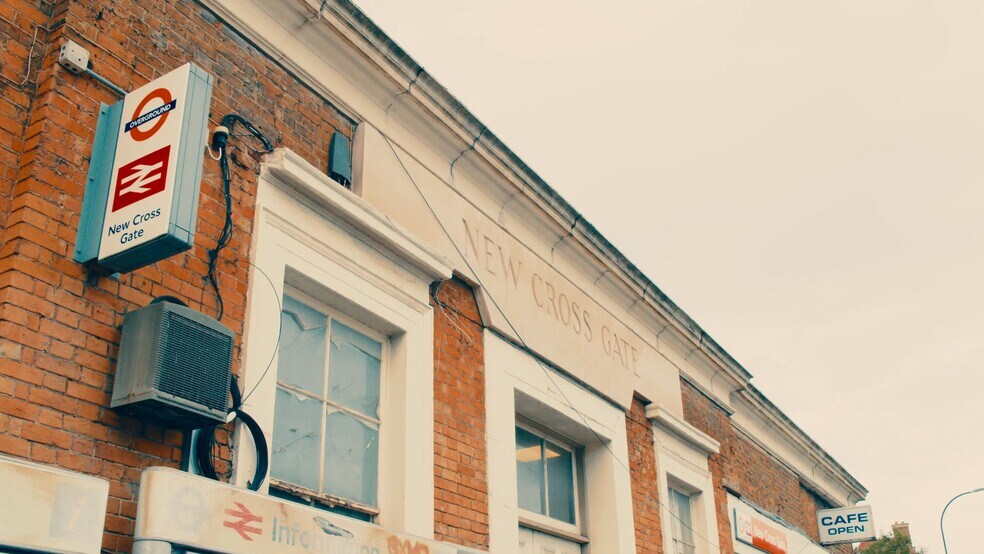 Goodwood Rd, London en alquiler - Vídeo de anuncio comercial - Imagen 2 de 19