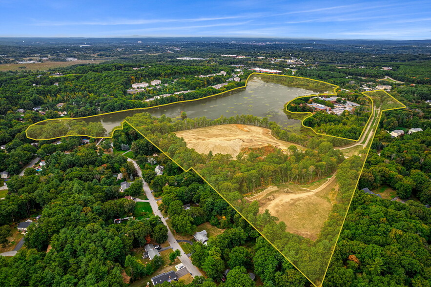 300 Ames Pond Dr, Tewksbury, MA en venta - Vista aérea - Imagen 2 de 9