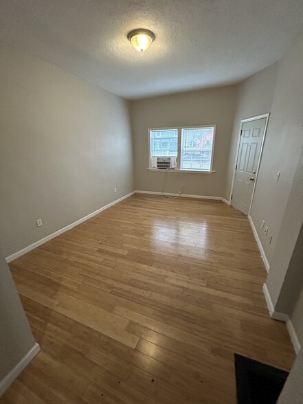 1137 26th St, Des Moines, IA en venta - Foto del edificio - Imagen 3 de 5