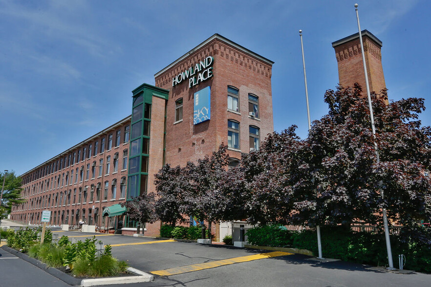 651 Orchard St, New Bedford, MA en alquiler - Foto del edificio - Imagen 1 de 10