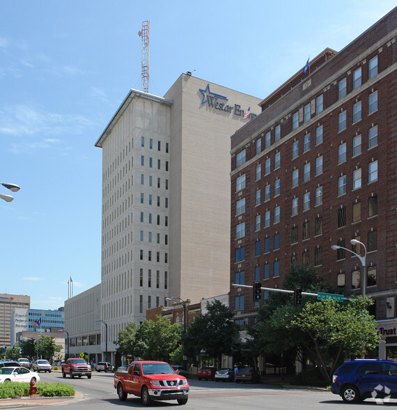 818 S Kansas Ave, Topeka, KS en alquiler - Foto del edificio - Imagen 2 de 3