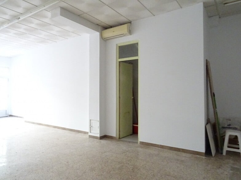 Local en Aspe en alquiler - Foto del edificio - Imagen 3 de 9