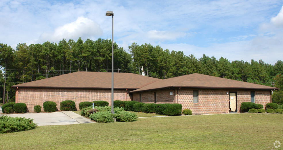 220 Business Park Blvd, Columbia, SC en alquiler - Foto principal - Imagen 1 de 3