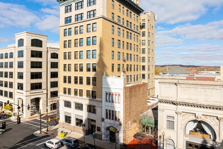 300 Main St, Lafayette, IN en alquiler - Foto del edificio - Imagen 3 de 10