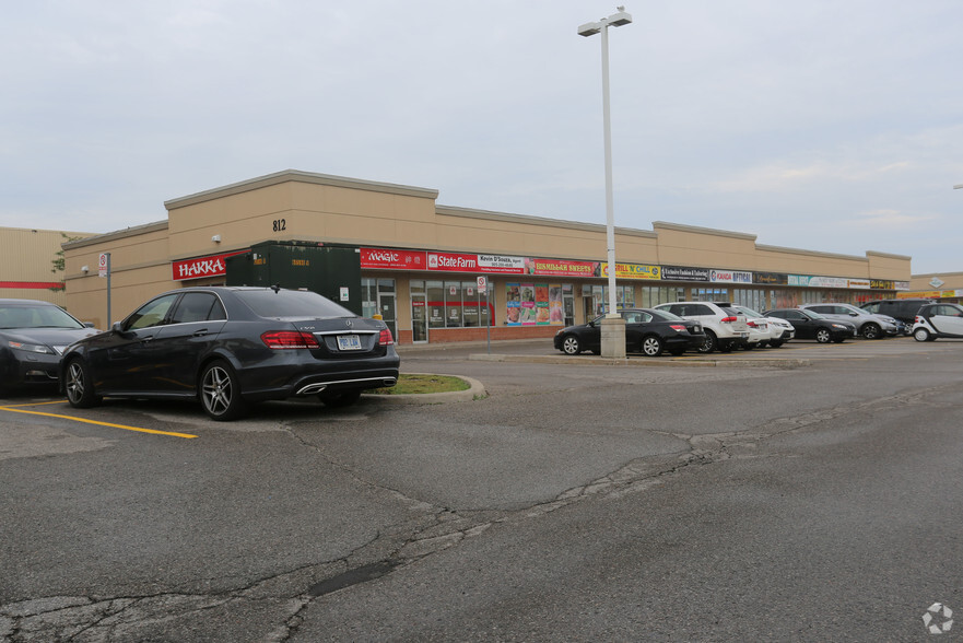 812 Britannia Rd, Mississauga, ON en venta - Foto principal - Imagen 1 de 6