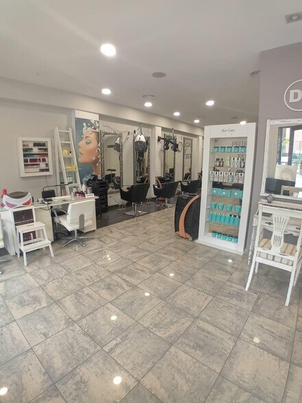 Local en Córdoba, Córdoba en venta - Foto del interior - Imagen 3 de 21