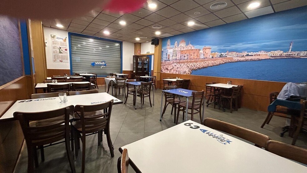 Local en Zaragoza, Zaragoza en alquiler - Foto del interior - Imagen 1 de 22