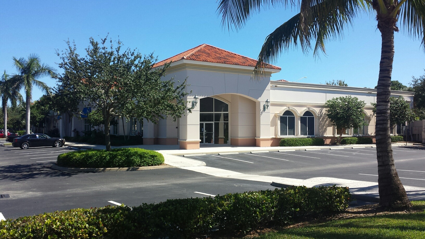 2841-2845 Pga Blvd, Palm Beach Gardens, FL en alquiler Foto del edificio- Imagen 1 de 8