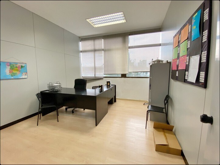 Oficina en San Sebastián de los Reyes, Madrid en venta - Foto del interior - Imagen 1 de 9