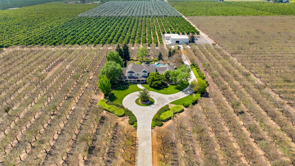 26349 Road 192, Exeter, CA en venta - Vista aérea - Imagen 1 de 39