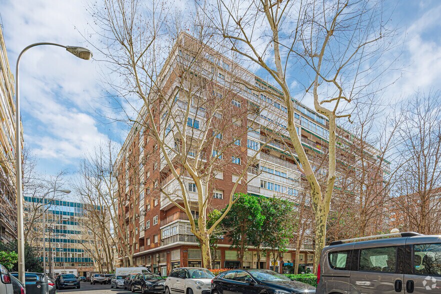 Calle del Doctor Fleming, 26, Madrid, Madrid en venta - Foto principal - Imagen 1 de 1