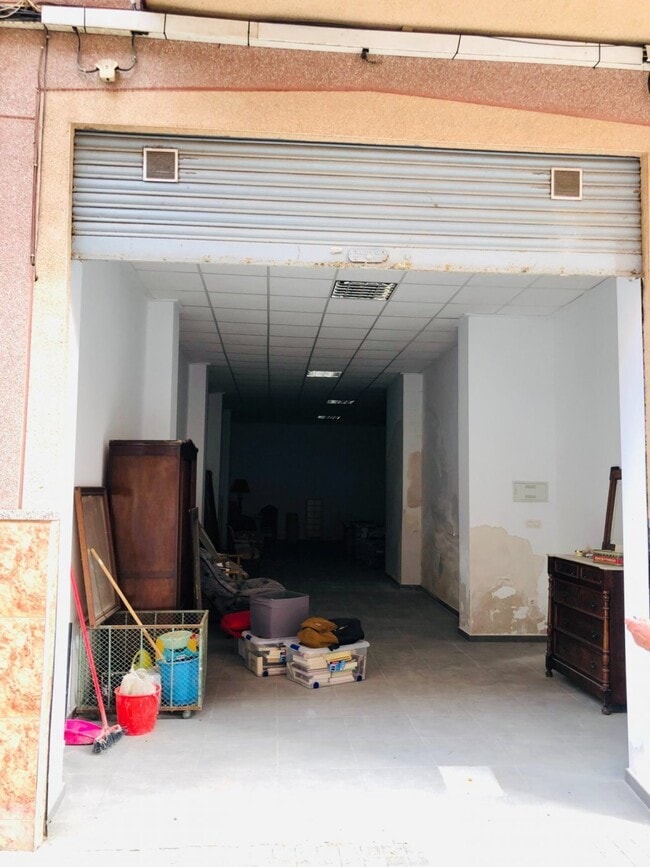 Más detalles de Carrer Clemente Gonzálvez Valls, 45, Elche - Local en alquiler