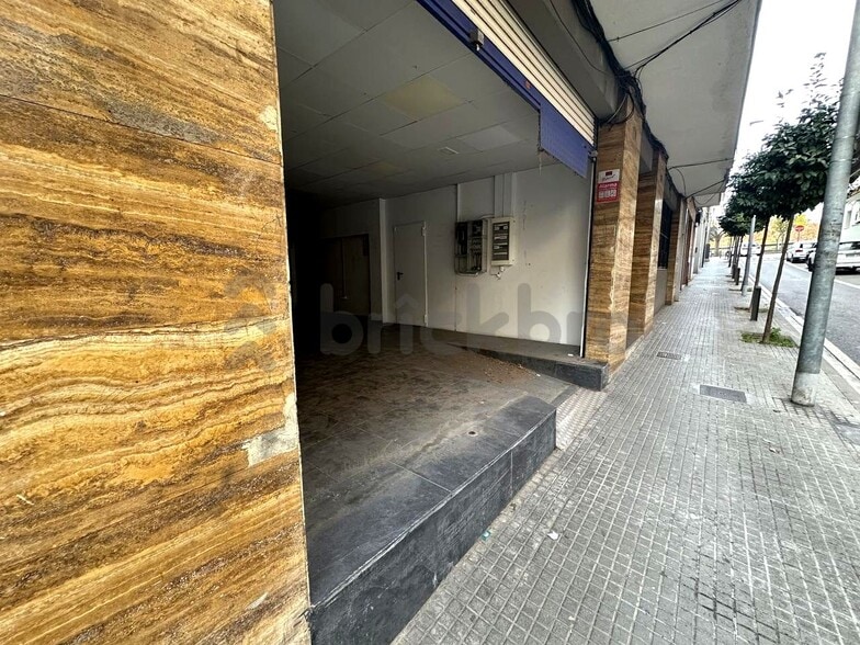 Carrer De Sant Josep, Esplugues De Llobregat, Barcelona en venta - Foto del edificio - Imagen 2 de 28