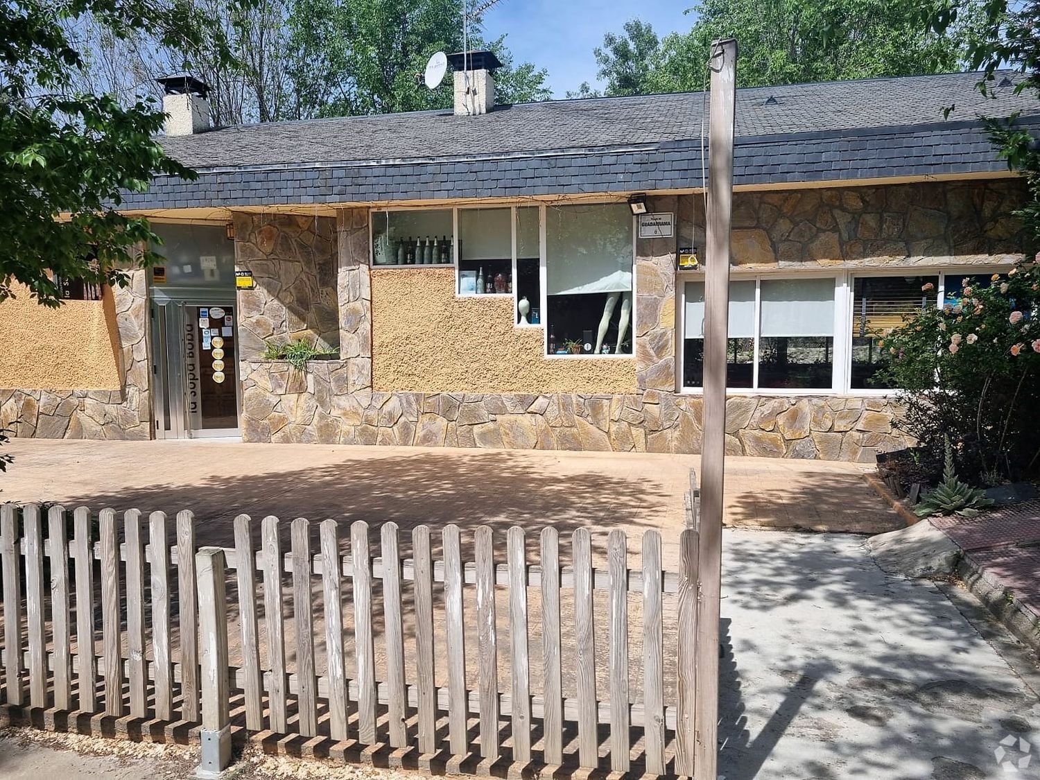 Plaza Guadarrama, 9, Alpedrete, Madrid en venta Foto del edificio- Imagen 1 de 1