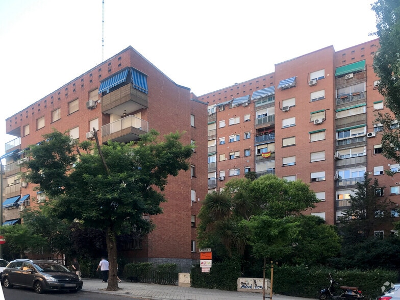 Calle Víctor de la Serna, 17, Madrid, Madrid en venta - Foto principal - Imagen 1 de 1