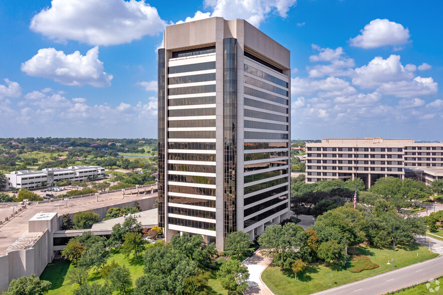 300 E John Carpenter Fwy, Irving, TX en alquiler - Foto del edificio - Imagen 1 de 17