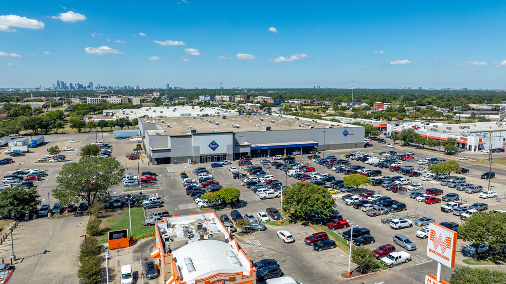 Sam's Club, Dallas, TX en venta - Foto del edificio - Imagen 3 de 6