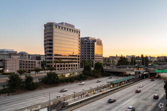 300 N Lake Ave, Pasadena, CA - VISTA AÉREA  vista de mapa - Image1