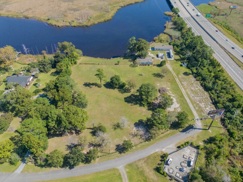 102 Riverview Dr, Leland, NC en venta - Foto del edificio - Imagen 1 de 21